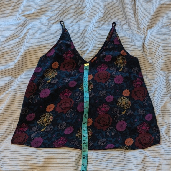 American Apparel sleeveless blouse - Picture 4 of 6